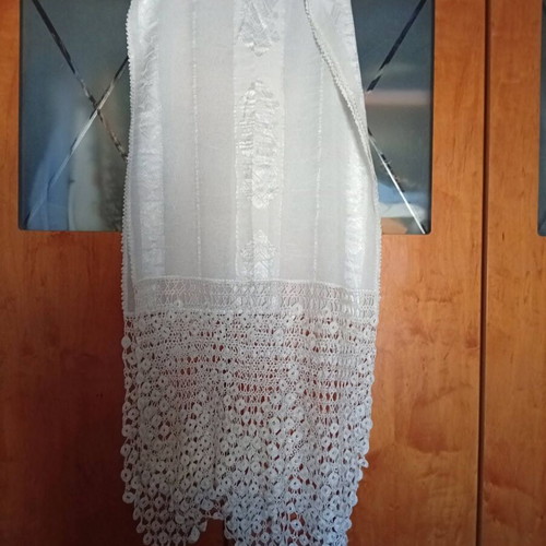Traditional Handmade Silk Woven Runner like new, large size, white