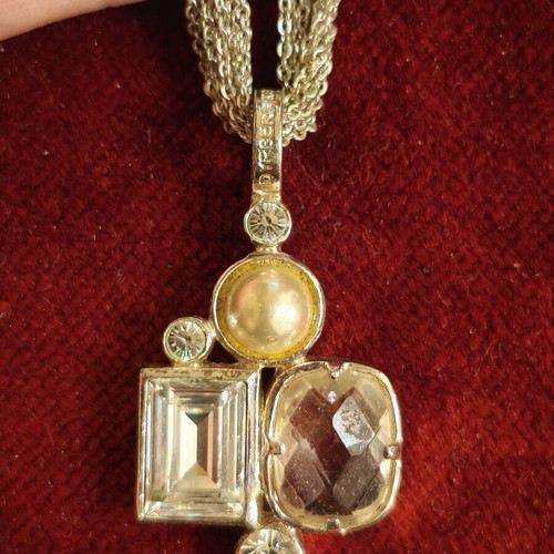 Dyrberg/Kern necklace used with crystals and geometric pendant