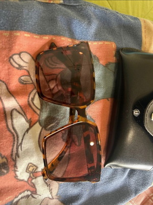 Sunglasses like new, multicolored