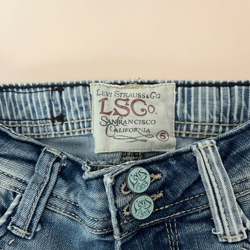 Levi's denim shorts like new for 5-year-old girl, size 110 cm
