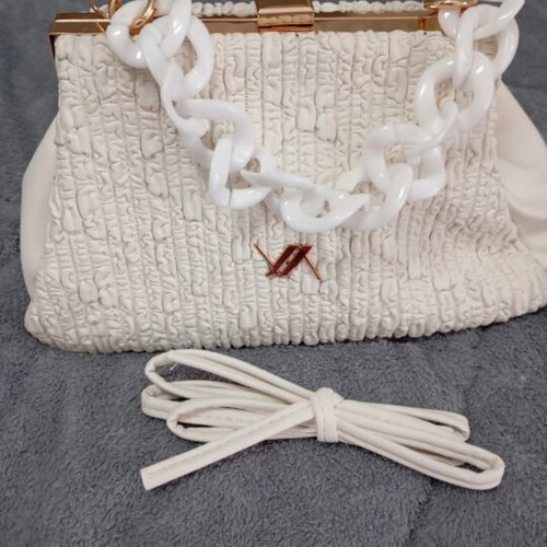 Verde white handbag with white resin handle and long strap