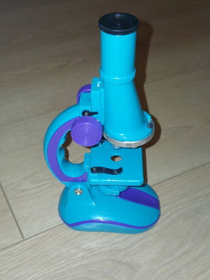 Children's microscope like new, educational toy