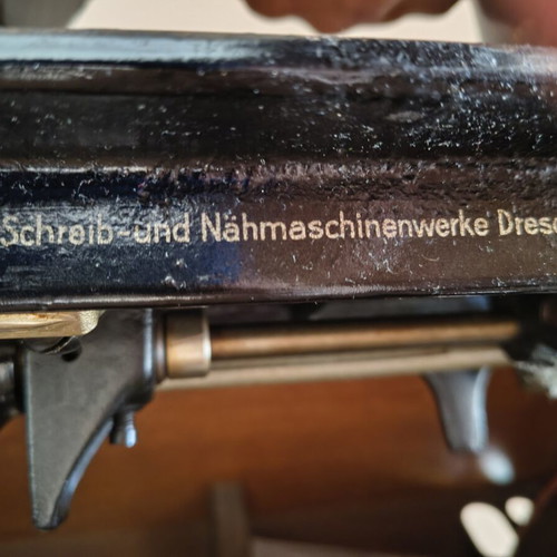 Naumann sewing machine used, functional from 1950