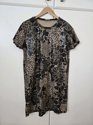 Namaste dress new with printed sequin, size small