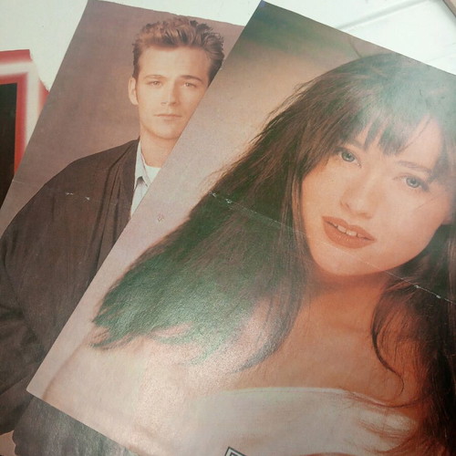 Beverly Hills actors posters like new, set of six collectible double-sided