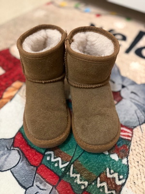 Emu kids boots used, size 25/26, brown with fur lining