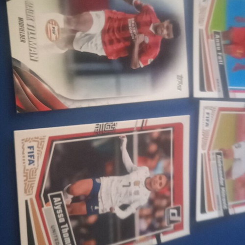 Football cards like new, pack of 37 with players Zota, Leao, Renato Sanches