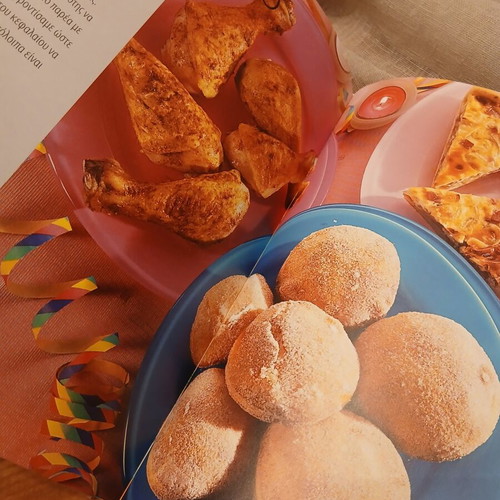 Mikres Lixoudies Hardcover Book new, party recipes
