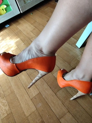 Γόβα Schutz πορτοκαλί peep toe 12ποντη με φιάπα σαν καινούργια