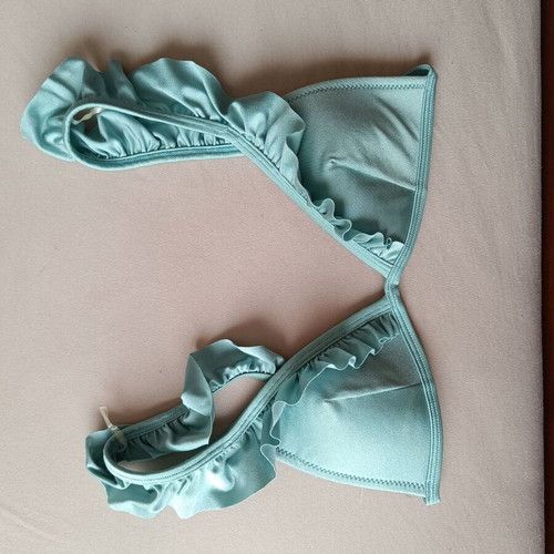 Swimwear top turquoise like new, size S