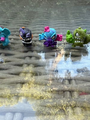 Mr Beast figures rare, like new