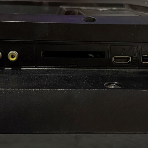 Sony Bravia KDL-32BX400 32" LCD TV used, 3 HDMI ports