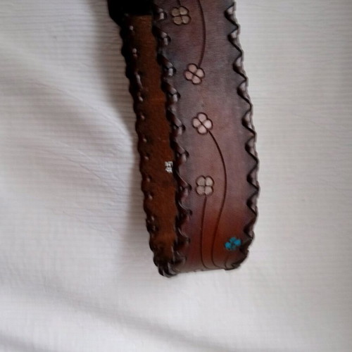 Riccardo Forconi leather belt like new, size 85 with painted flowers