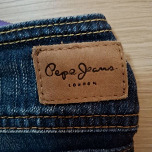 Pepe Jeans Capri pants like new, size 27, blue