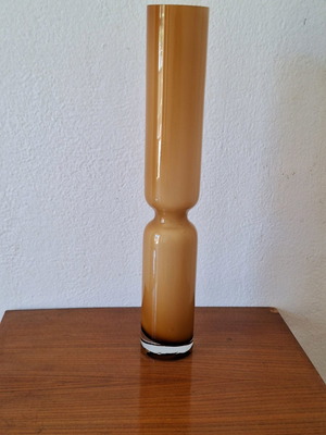 Cylindrical vase in excellent condition with unique color, 37 cm height