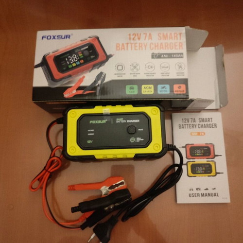 Battery charger 12V 7A new for car and motorcycle