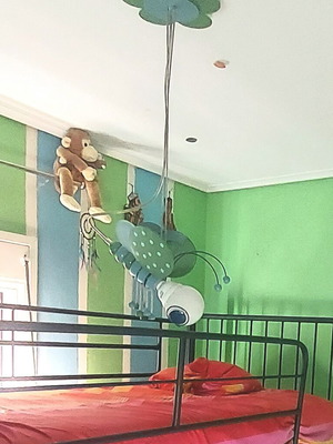 Φωτιστικό οροφής μέλισσα για παιδικό δωμάτιο σαν καινούργιο, μπλε και πράσινο