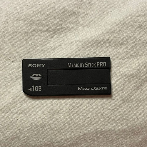 Sony Memory Stick Pro 1 GB like new