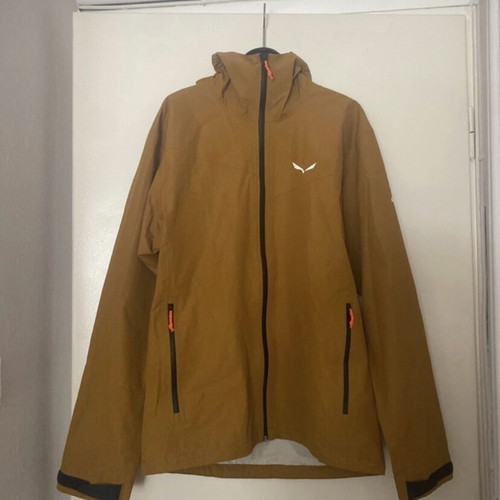 Salewa Men’s Puez Aqua 4 2.5L Powertex Hardshell Jacket like new, yellow orange