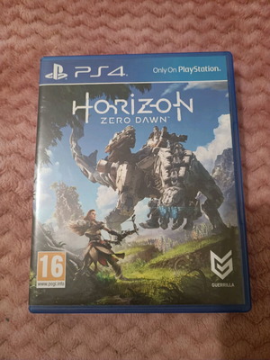 Horizon Zero Dawn PS4 like new, complete with case and disc
