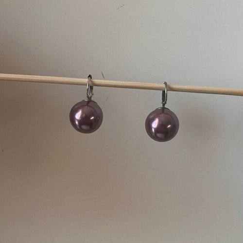 Purple pearl earrings 14mm new