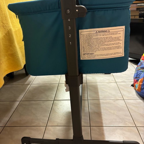 Carello Baby Cot like new