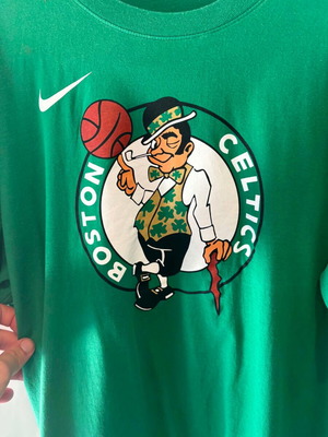 T-shirt Boston Celtics Nike size large new
