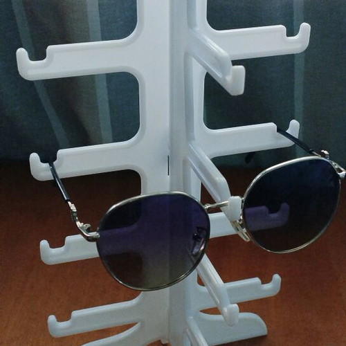 Organizer for Sunglasses like new, white plastic