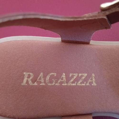 Ragazza leather platform sandals like new, brown