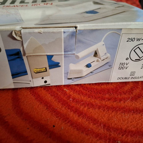 Philips World Travel Iron HD 1301 New