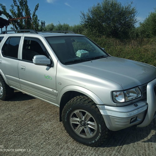 Opel Frontera 2.2 Dti used SUV 2003 with new off-road tires