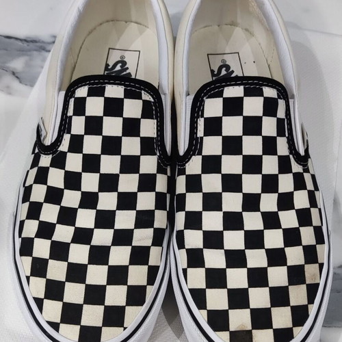 Vans shoes size 42 like new, black and white