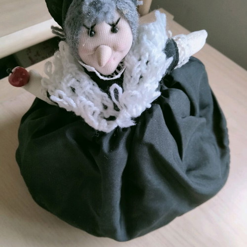 Snow White double-sided fabric doll like new, collectible