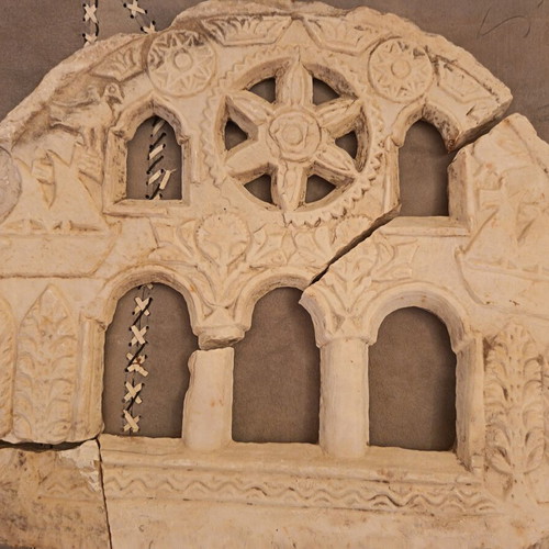 Marble Thinian Overdoor refurbished, 80x50cm, 1900