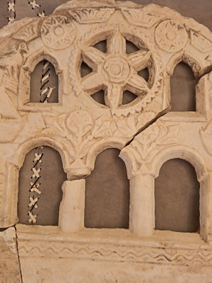 Marble Thinian Overdoor refurbished, 80x50cm, 1900