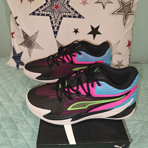 Puma Dagger basketball shoes new, black with fuchsia and blue details