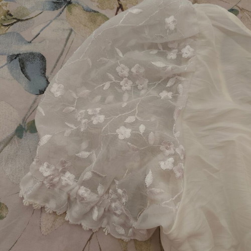 Landhaus white embroidered crop top
