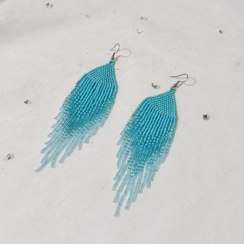 Boho beaded dangling earrings new, in shades of blue