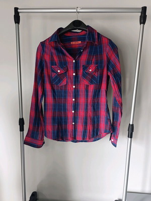 Terranova checked shirt like new, red and blue, size S