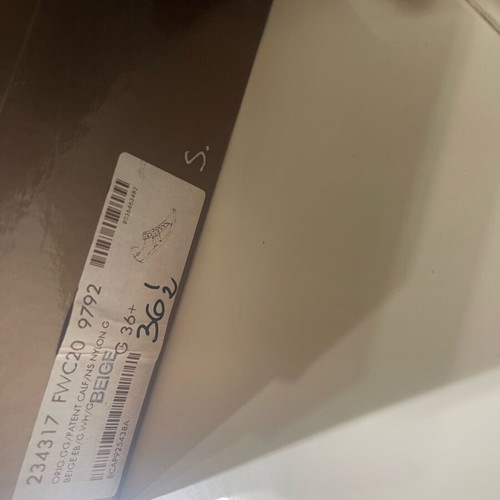 Gucci sneakers used, size 36, beige with box and dust bags