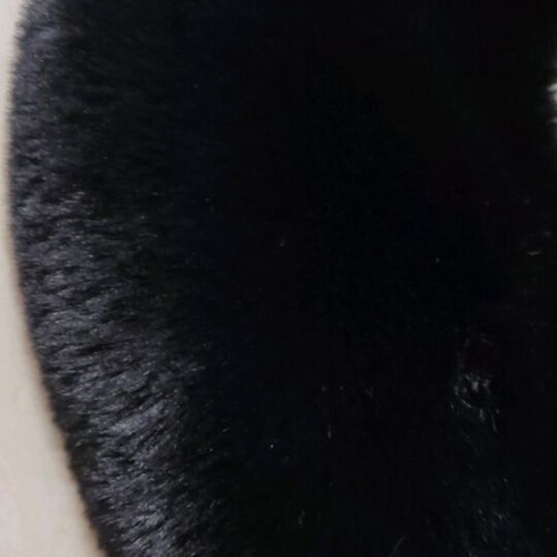 Natural fur collar black like new
