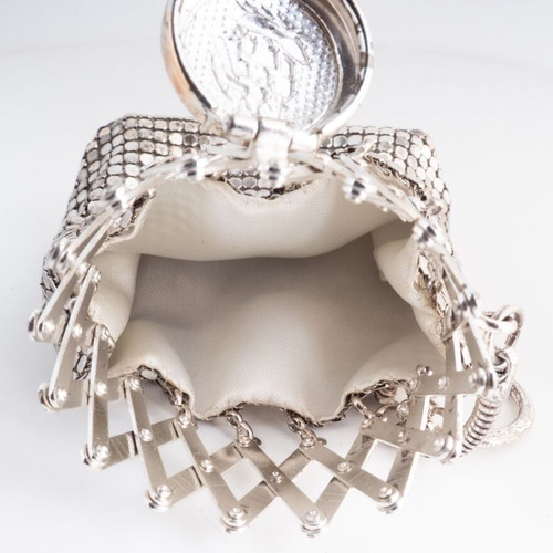 Antique 1920s Art Deco Silver-Plated Mesh Gate Top Flapper Purse