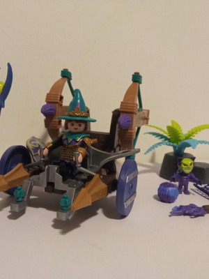 Playmobil 70748 Novelmore Monster Hunter Wagon like new