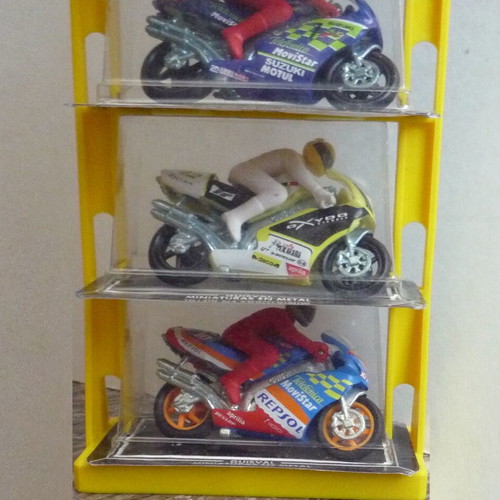 Guisval street motorcycles pack of 6 mini 1:22 scale