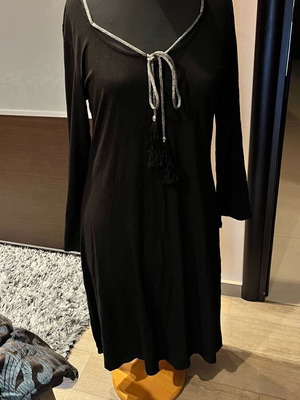 Black dress like new with elasticity and A-line