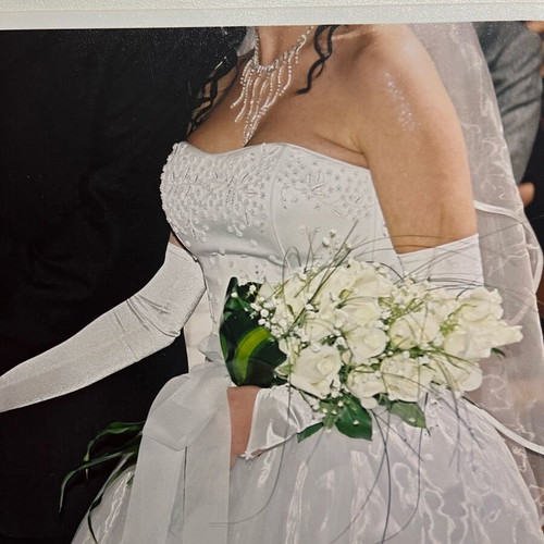 Italian wedding dress princely white satin with embroidered Swarovski like new