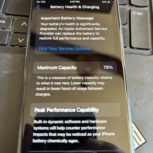 iPhone SE 2022 second gen mint condition, 64GB, dual SIM