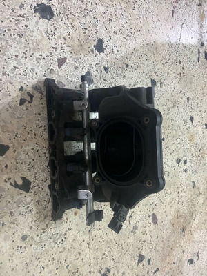 Chrysler PT Cruiser intake manifold used