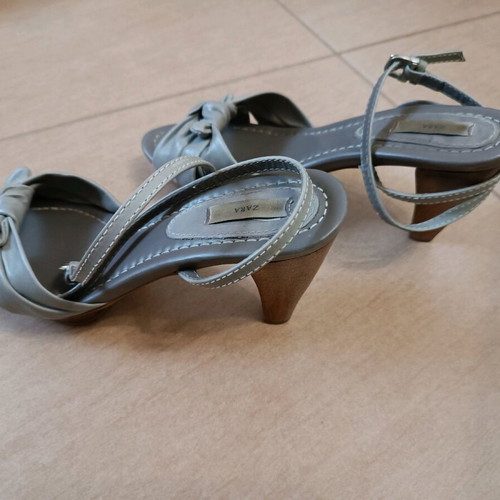 Zara sandals used, gray, size 38, wooden heel