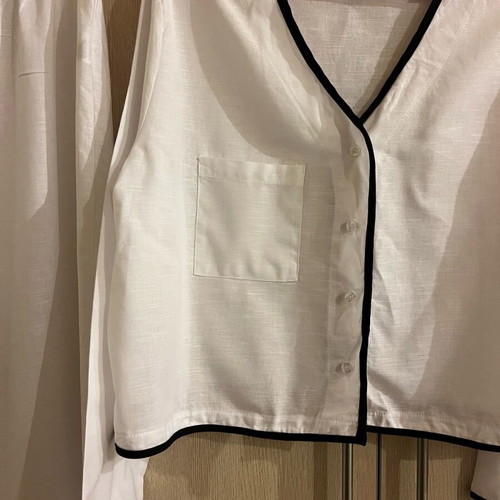 White linen/cotton set XL with black detail like new